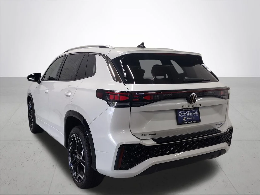 New 2026 White Volkswagen 2.0T SEL R-Line Turbo image 11