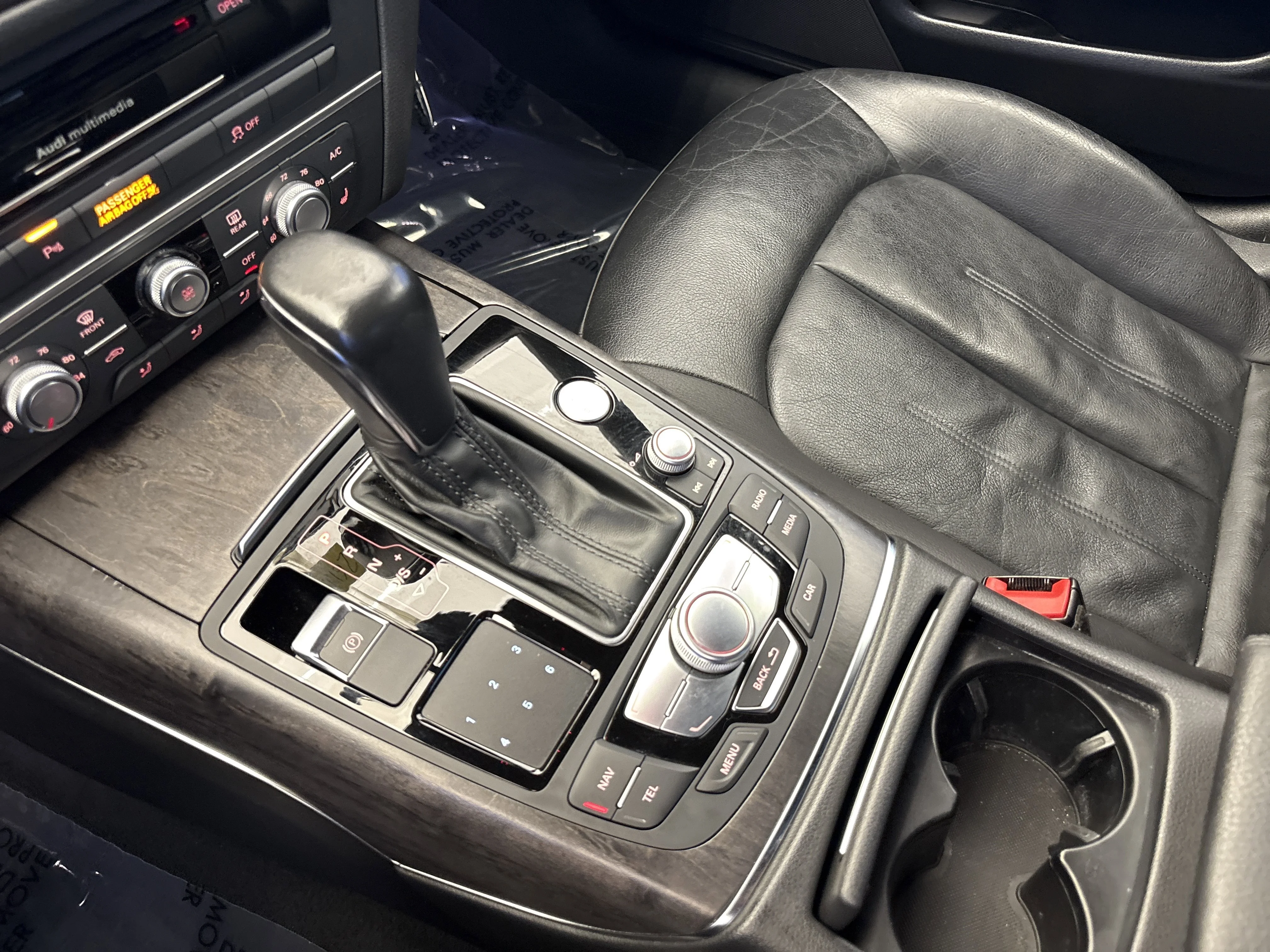 Used 2018 Moonlight Blue Metallic Audi Premium image 22