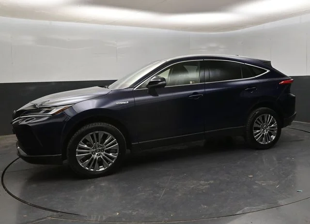 Certified Used 2021  Toyota Limited image 4