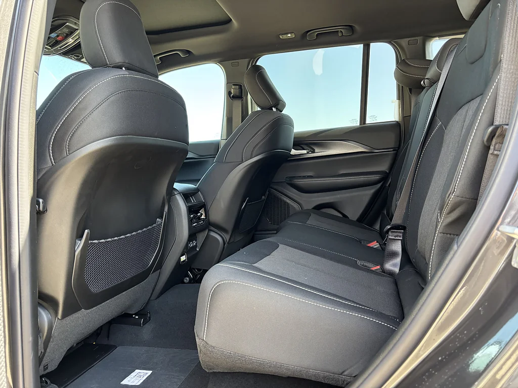 New 2026 Baltic Grey Metallic Clear Coat Jeep Altitude 4x4 image 17