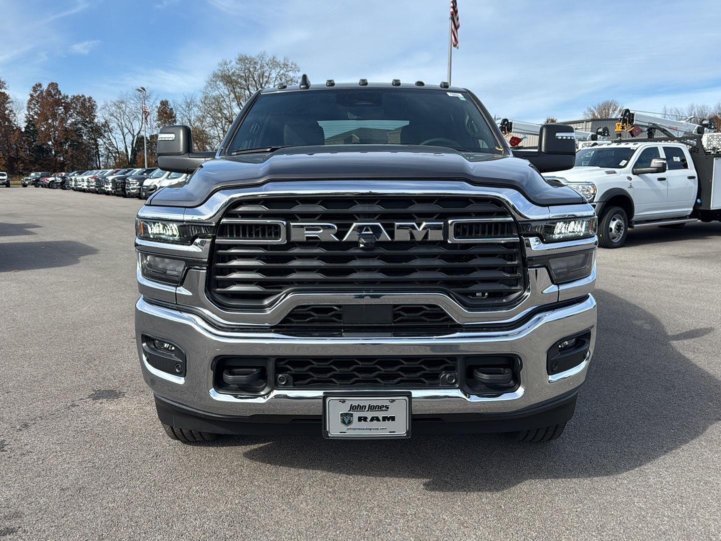 New 2026 Granite Crystal Metallic Clear-Coat Exterior Paint RAM Big Horn image 15