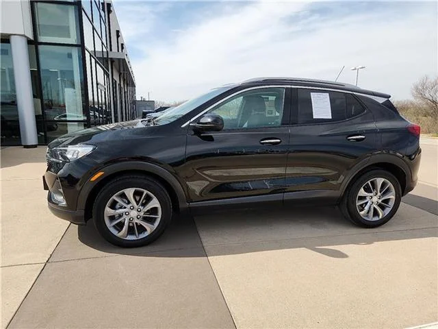 Used 2023 Ebony Twilight Metallic Buick Essence Front-Wheel Drive image 2