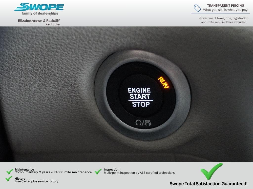 Used 2024 Silver Mist Clearcoat Chrysler Limited image 20