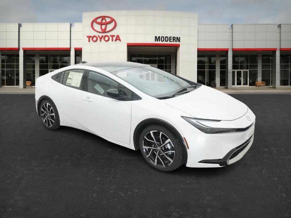 New 2026 Wind Chill Pearl Toyota XSE Premium image 29