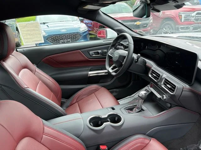 2025 Ford Mustang EcoBoost Premium Fastback - Photo 36