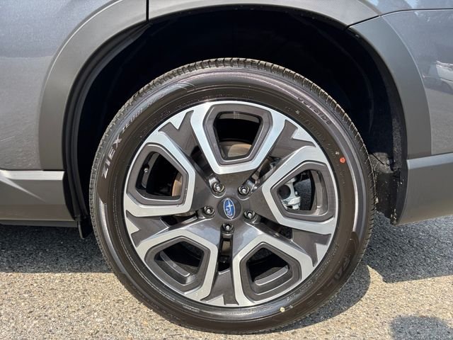 New 2026 MAGNETITE GRAY METALLIC Subaru Limited 7-Passenger image 26
