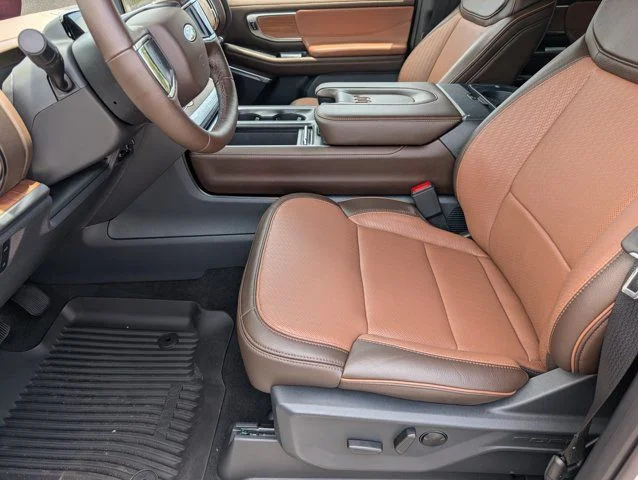 New 2026 White Ford King Ranch image 15