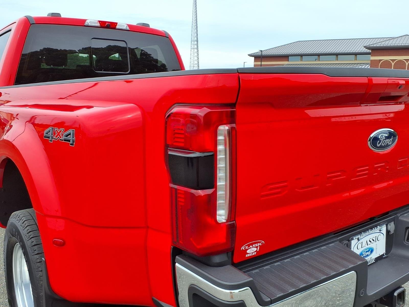 Used 2023 Race Red Ford LARIAT image 15