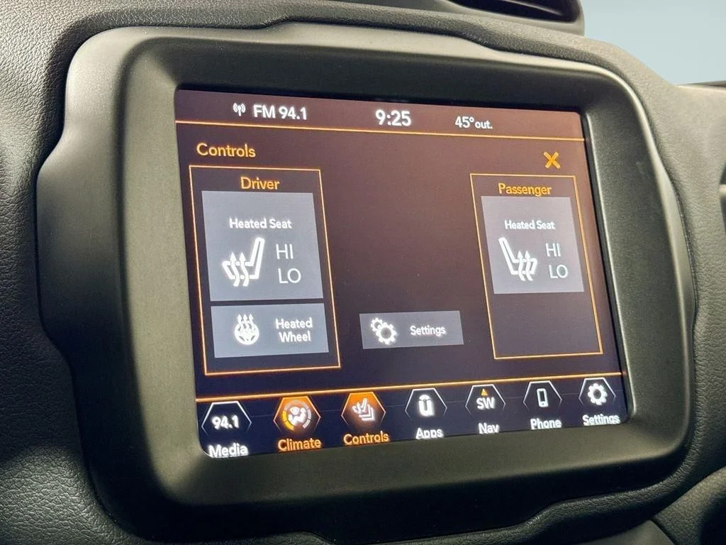 2023 Jeep Renegade Limited - Photo 42