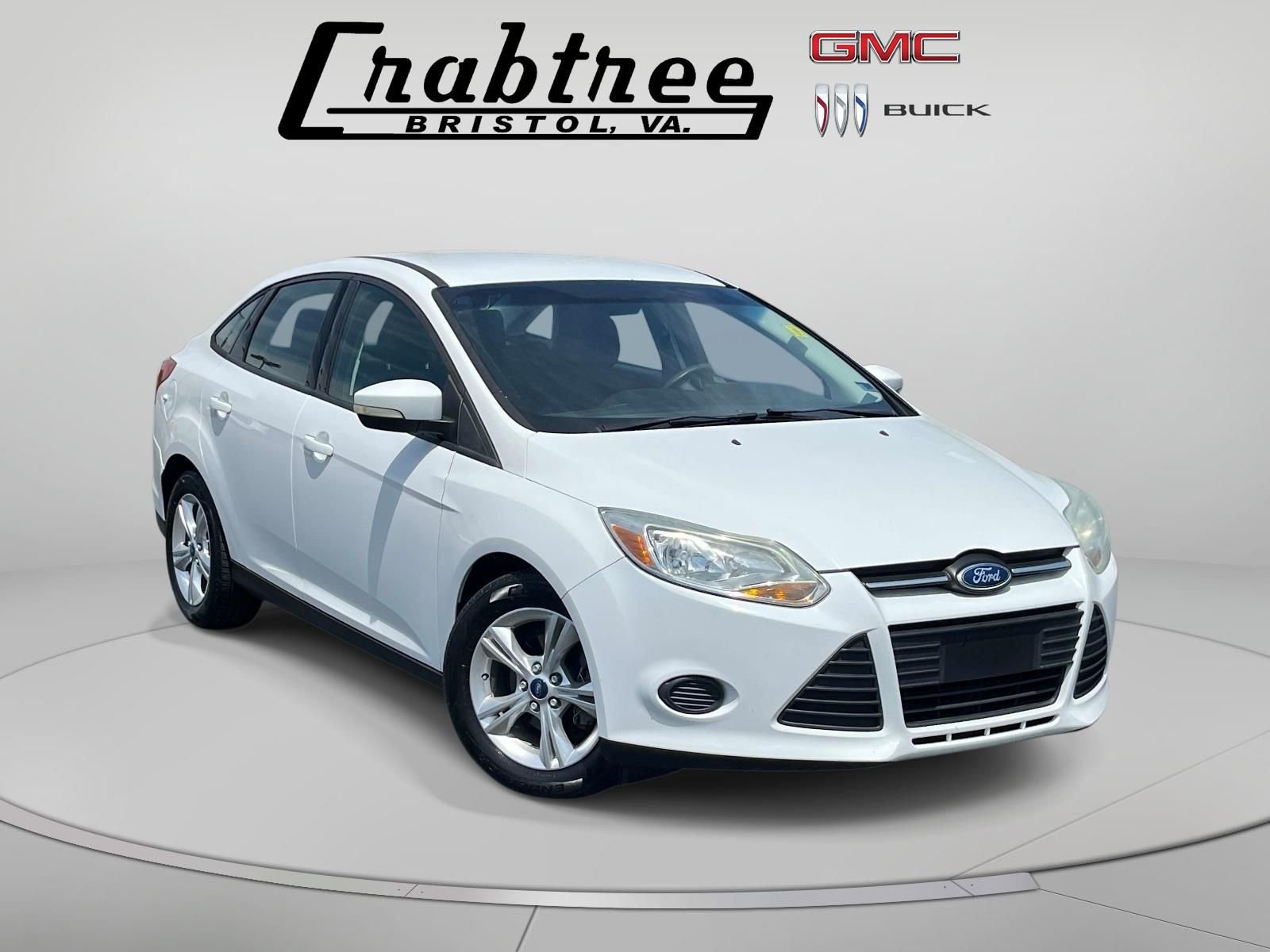 2013 Ford Focus Sedan SE's photo