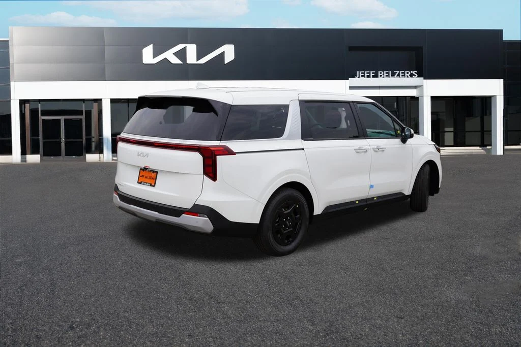 New 2027 Snow White Pearl Kia LXS image 3
