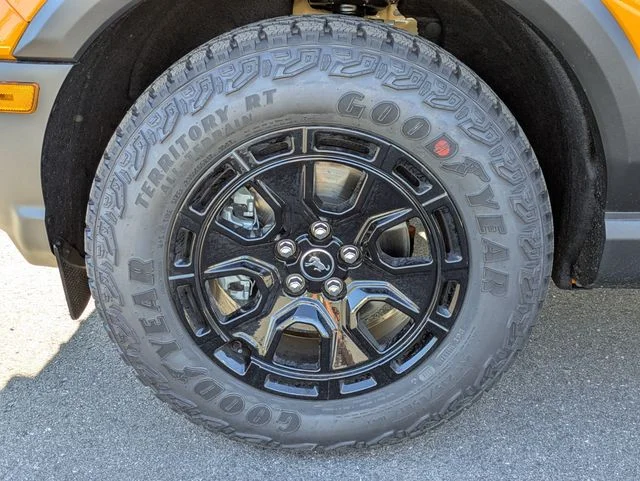 New 2026 Orange Fury Metallic Tri-Coat Ford Outer Banks® image 11