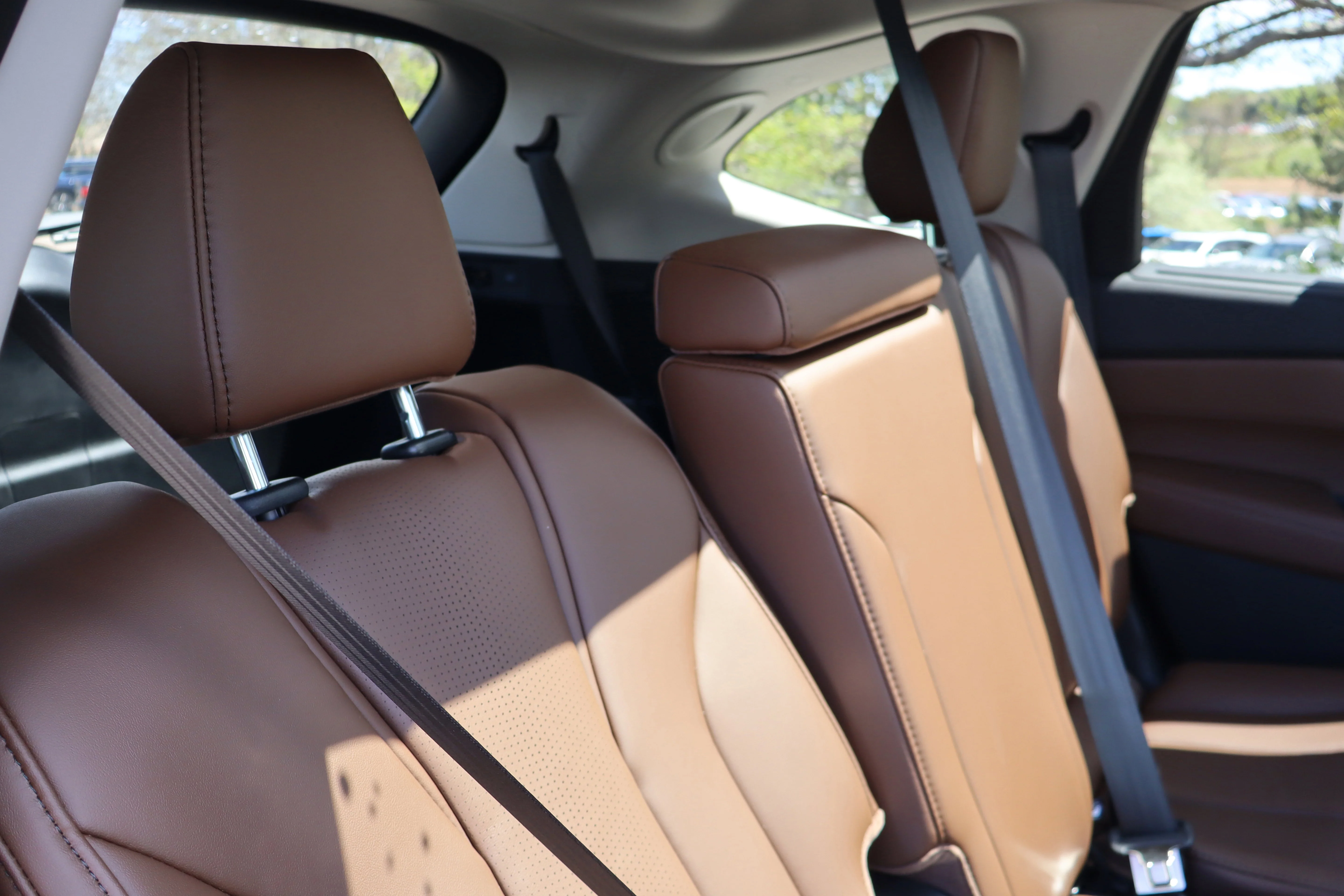 New 2026 Liquid Carbon Metallic Acura w/Technology Package image 30