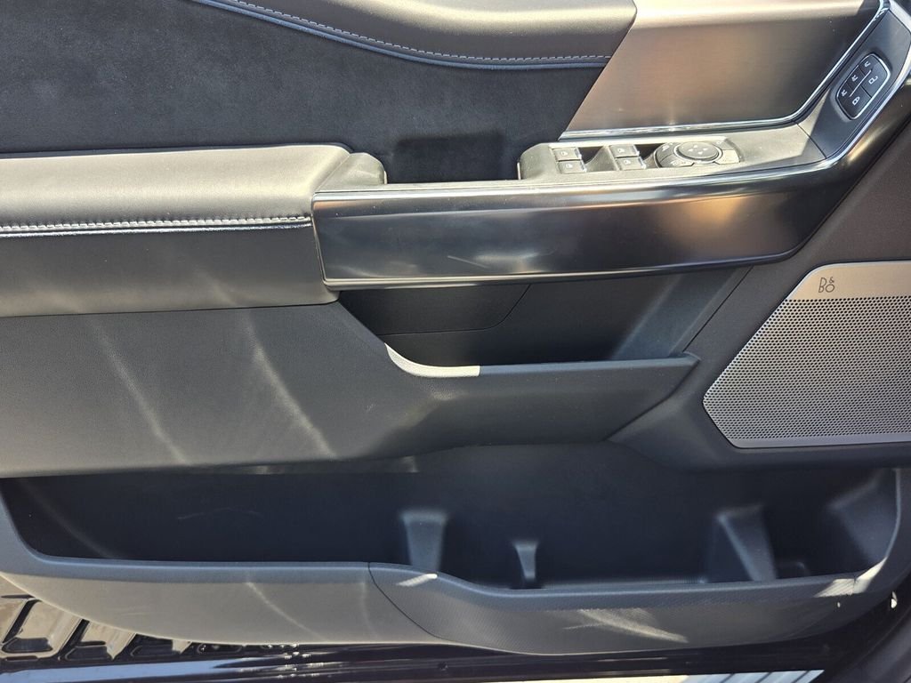 Used 2025 Black Ford Platinum image 25