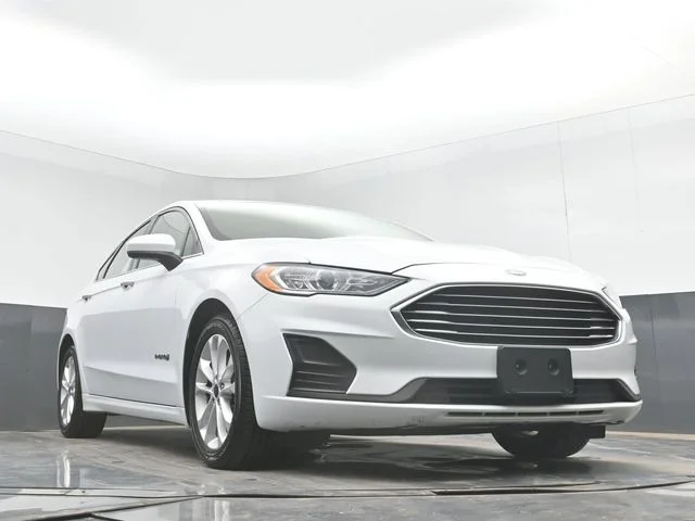 Used 2019 Oxford White Ford SE image 39