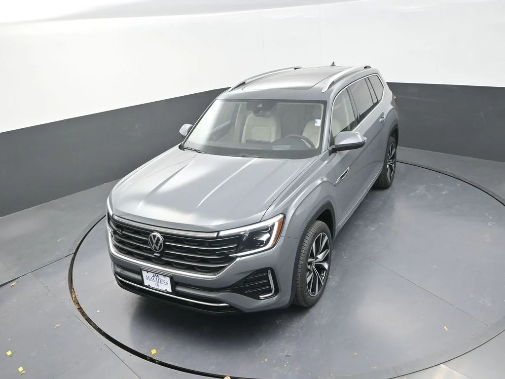 New 2026  Volkswagen 2.0T SEL Premium R-Line image 16