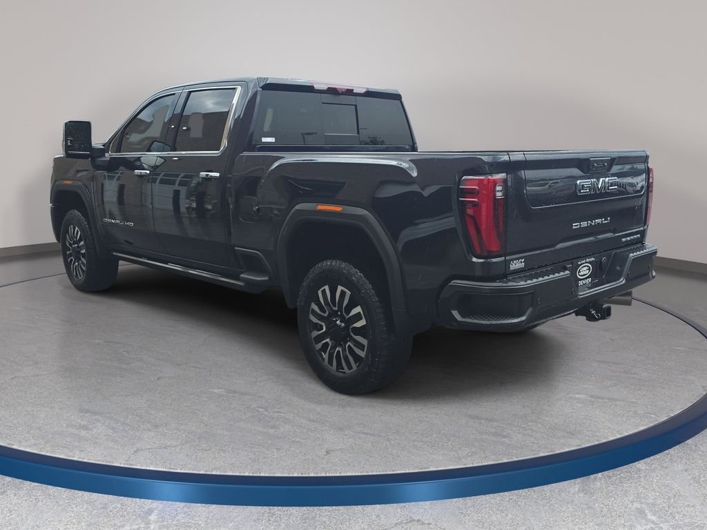 Used 2024 Silver GMC Denali Ultimate image 8
