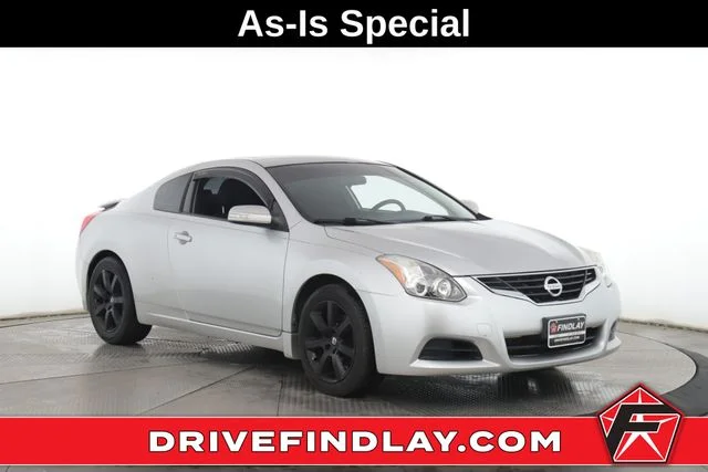 Used 2011 Silver Nissan 2.5 S image 1