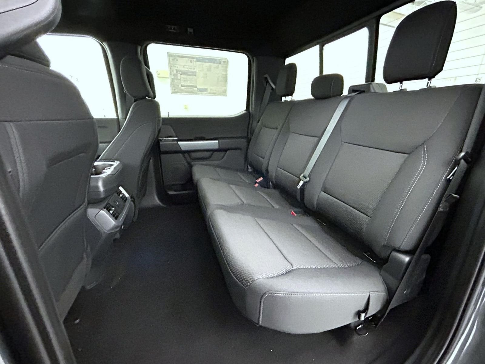 New 2026 Carbonized Gray Metallic Ford XLT image 19