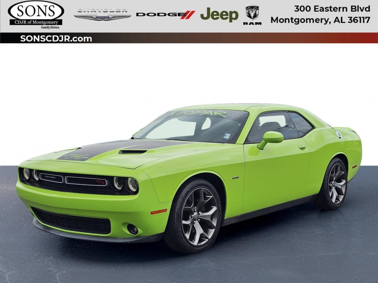 2015 Dodge Challenger R/T Plus's photo