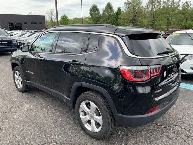 Used 2018 Black Jeep Latitude image 3