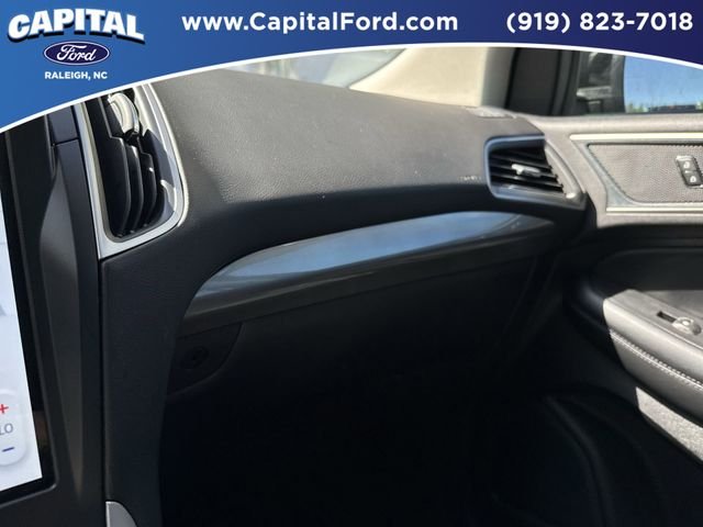 Used 2024 Black Ford SEL image 24