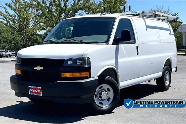 2025 Chevrolet Express Cargo