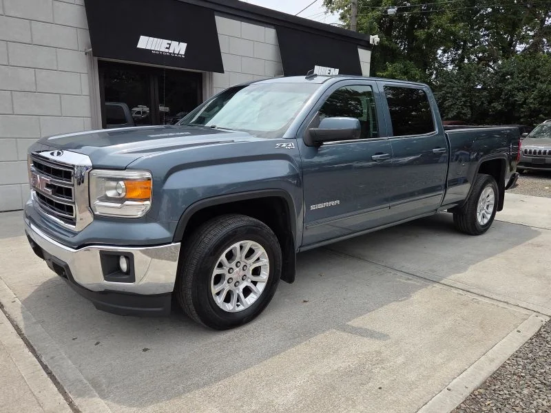Used 2014 Blue GMC SLE Pickup 4D 6 1/2 ft image 3