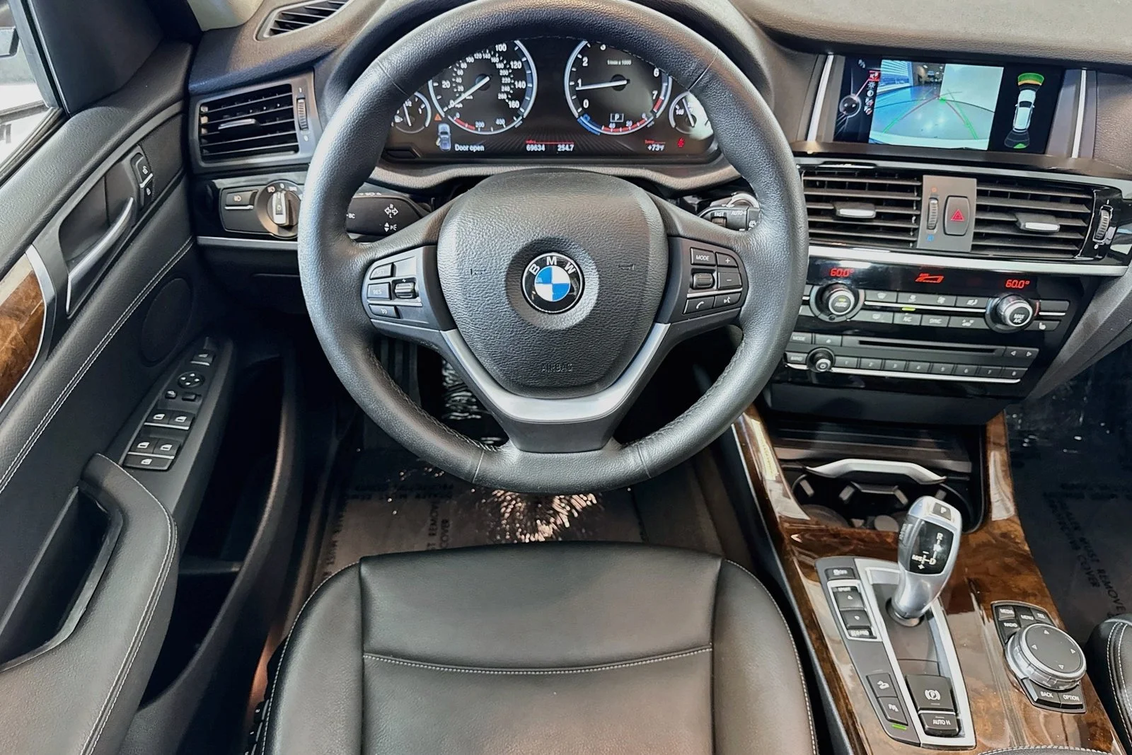 Used 2016 Alpine White BMW xDrive28i image 21