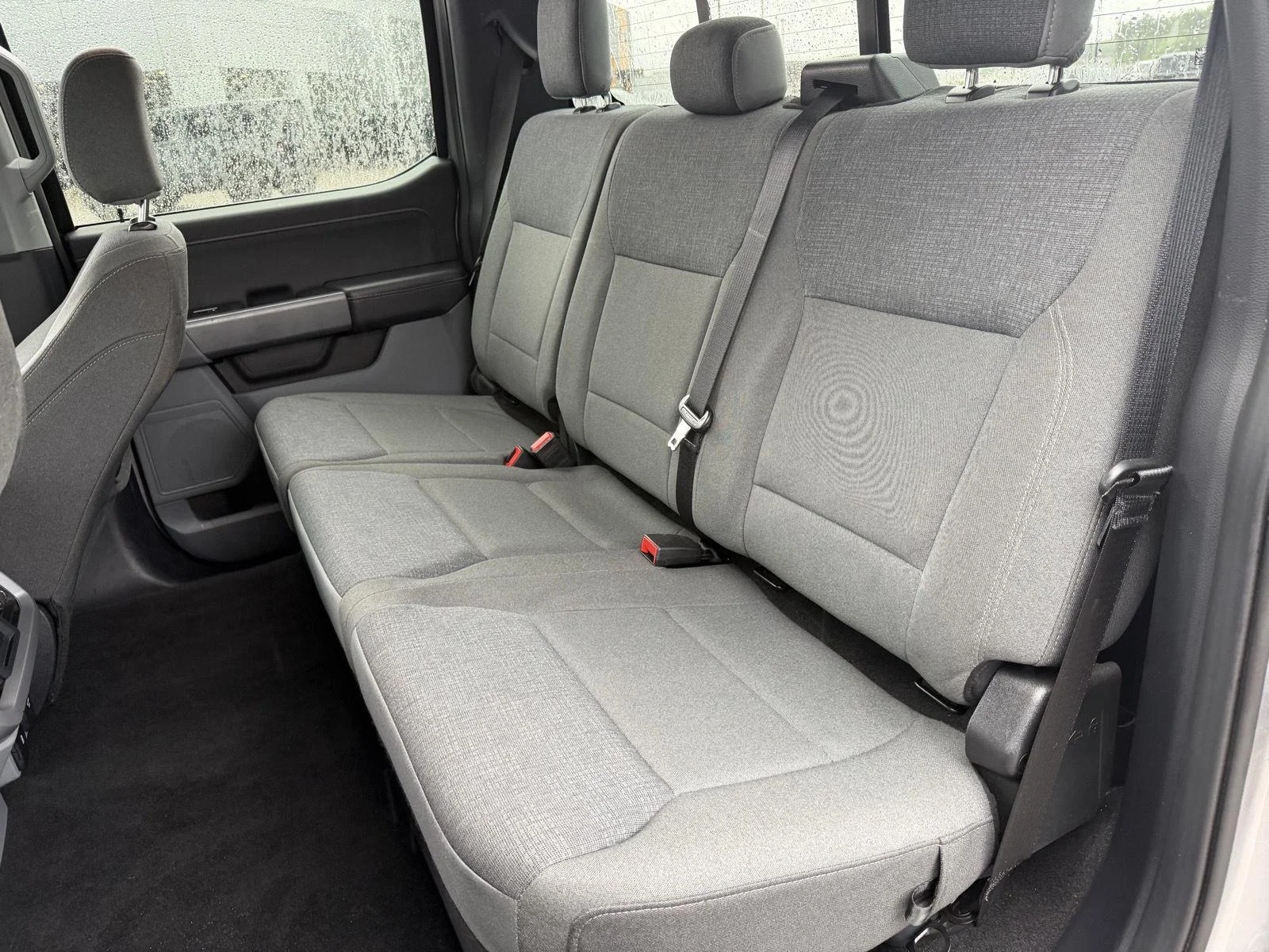 Used 2024 Iconic Silver Ford XLT image 18