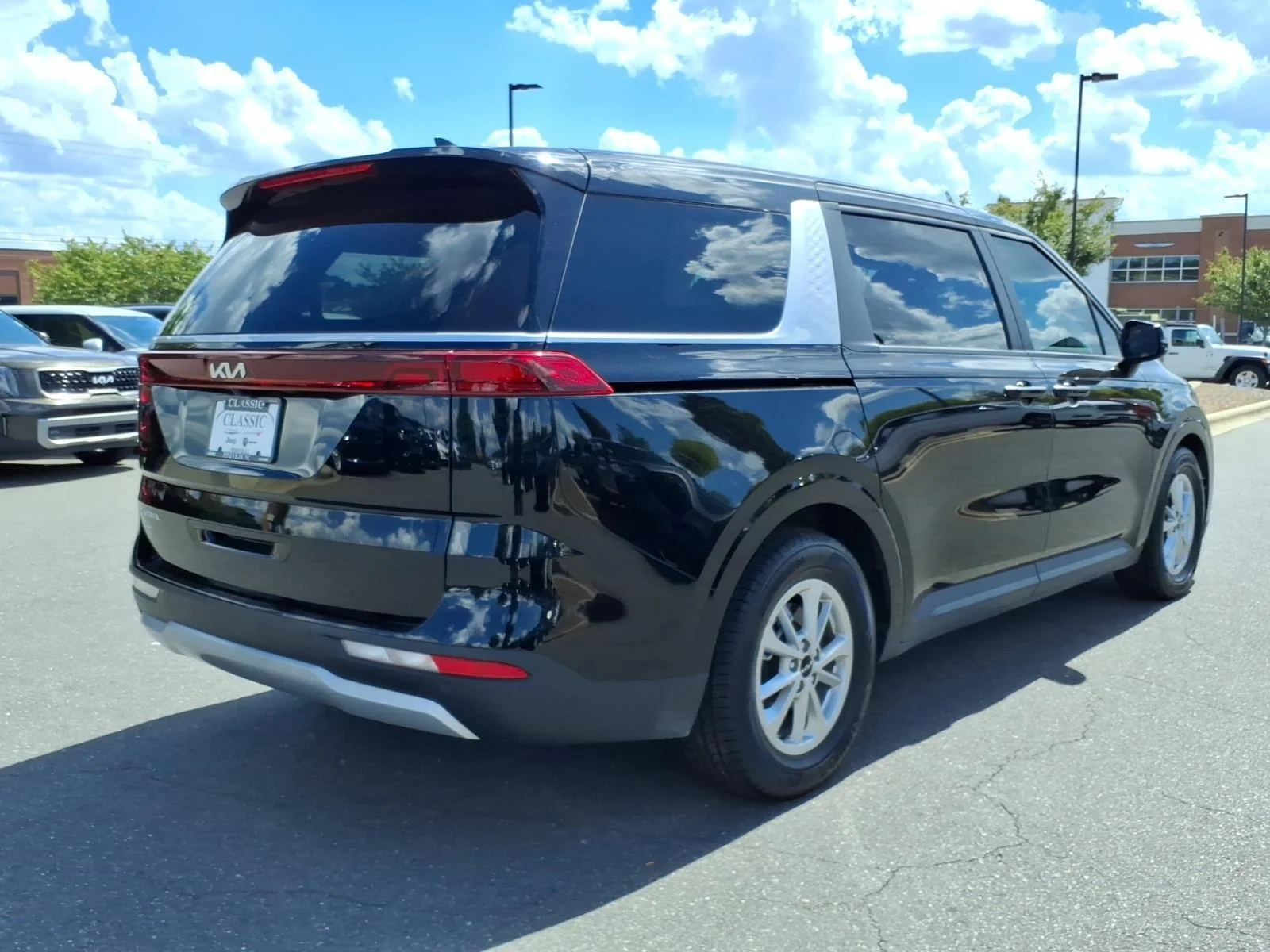 Used 2023 Aurora Black Pearl Kia LX image 2