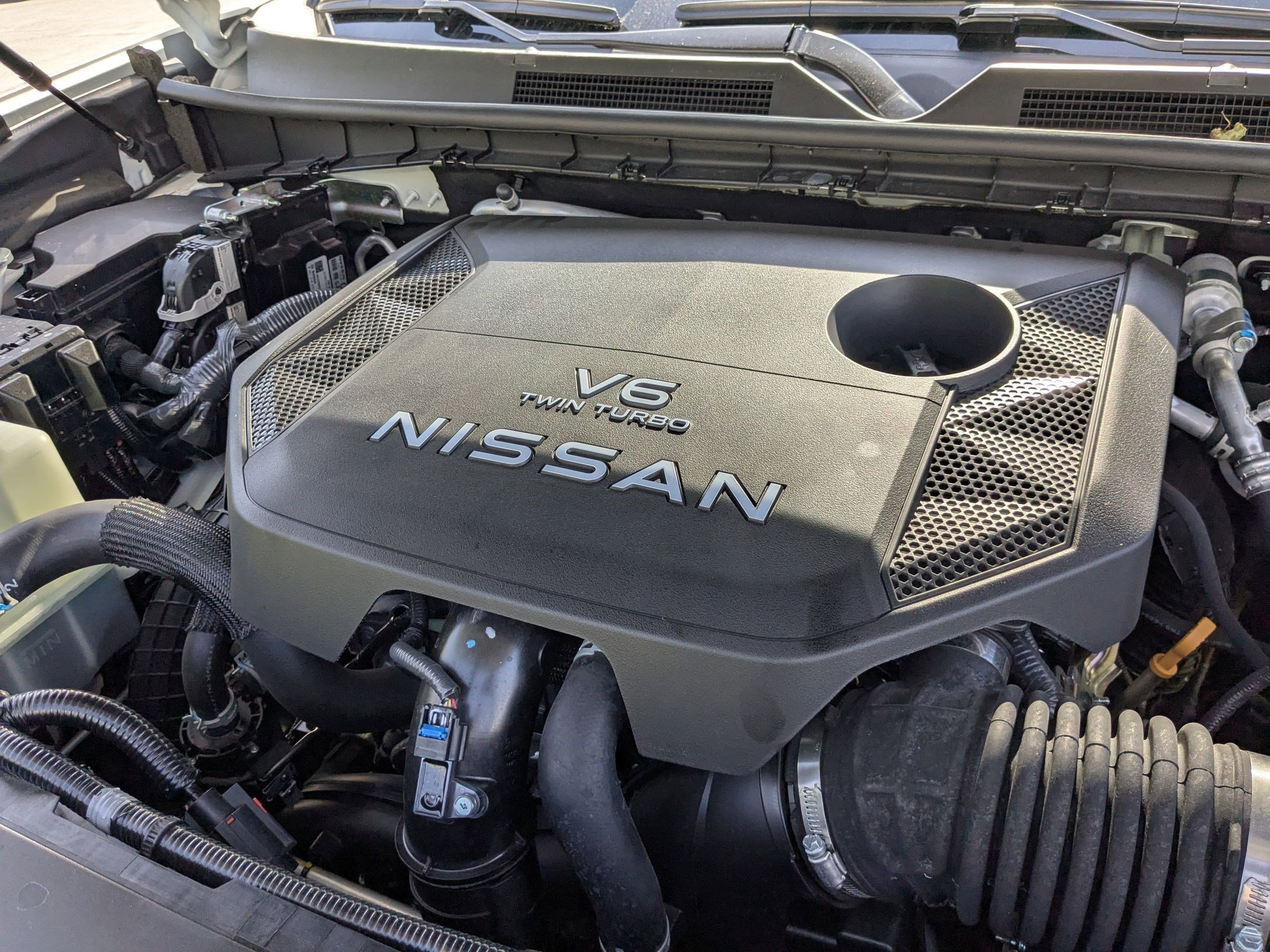 2025 Nissan Armada PRO-4X - Photo 33