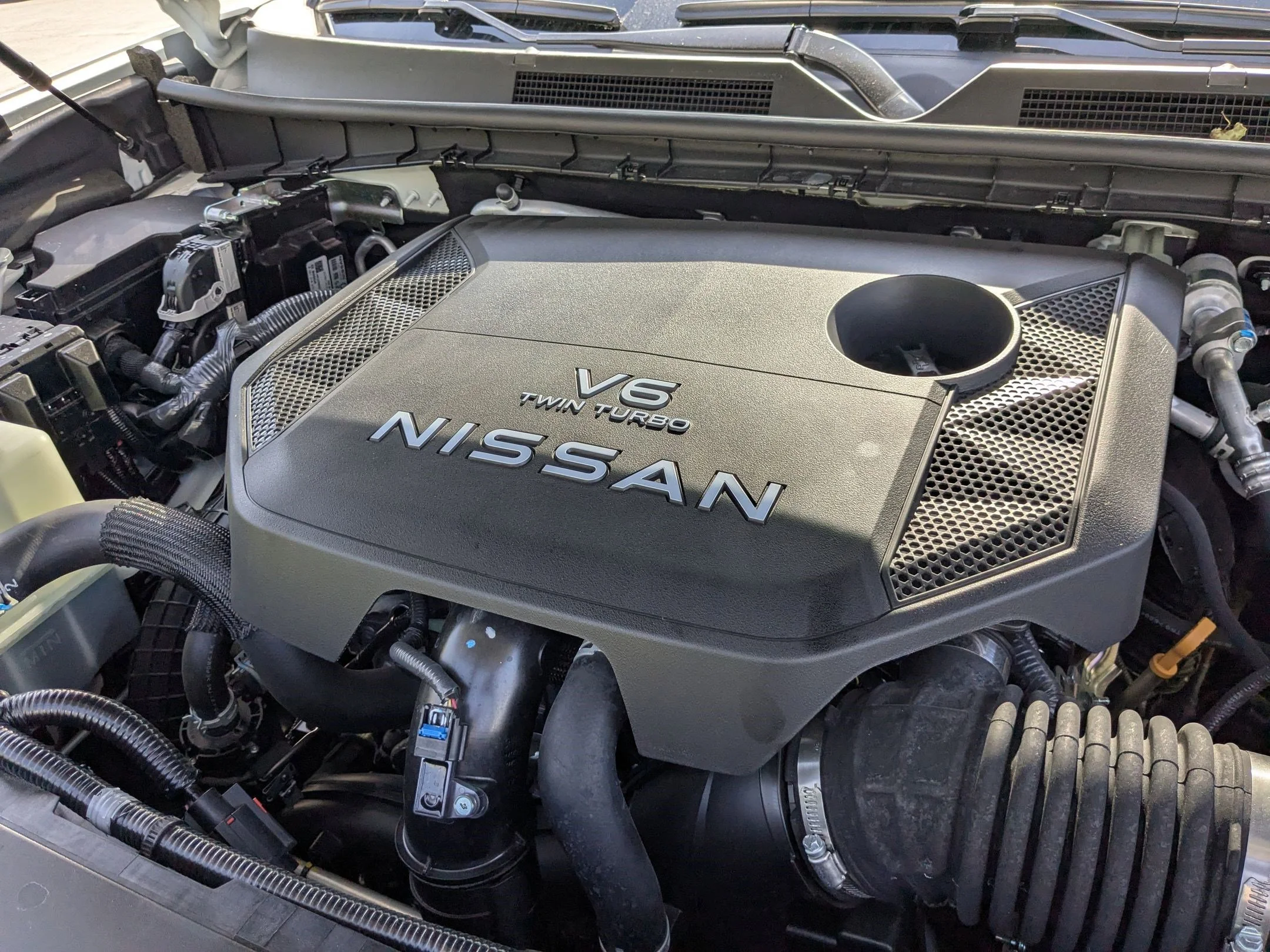 2025 Nissan Armada PRO-4X - Photo 33