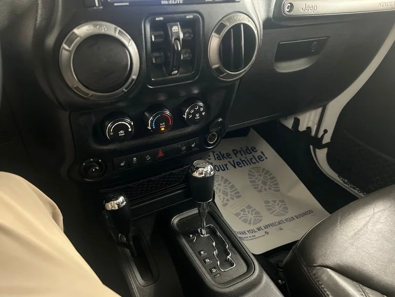 Used 2014 White Jeep Unlimited Sport image 26