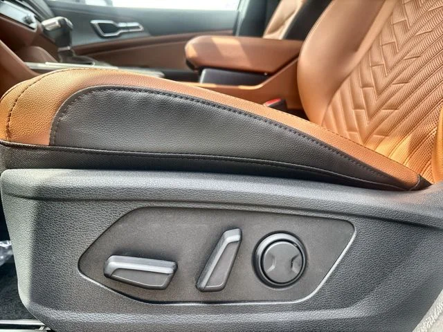 New 2026 Wolf Gray Kia X-Line image 16