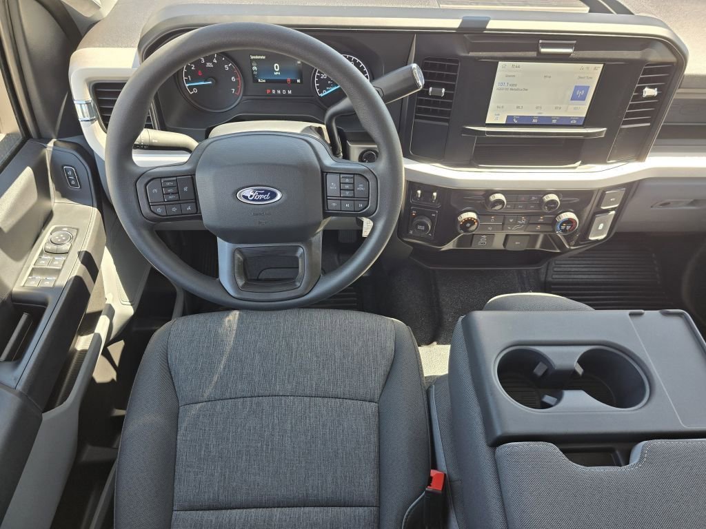 New 2026 Oxford White Ford XL image 29