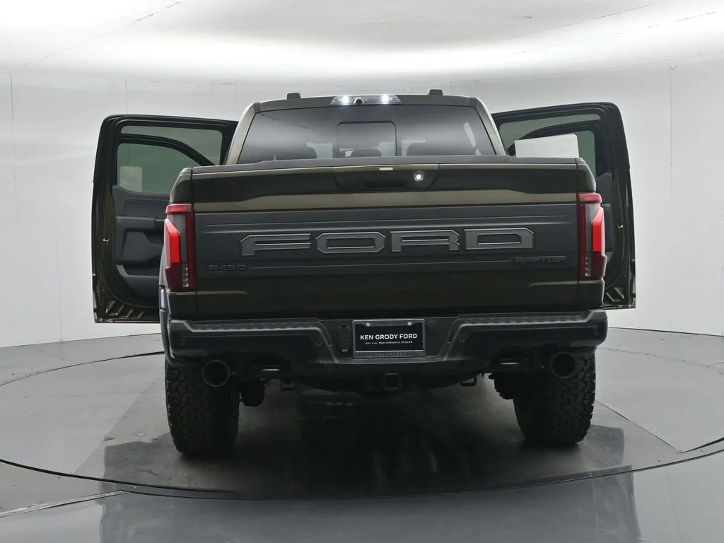 New 2026 Shelter Green Ford Raptor image 35
