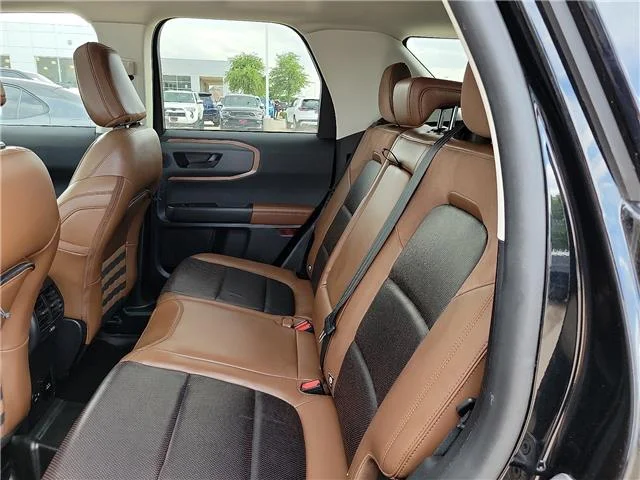 Used 2023 Shadow Black Ford Badlands 4x4 image 5