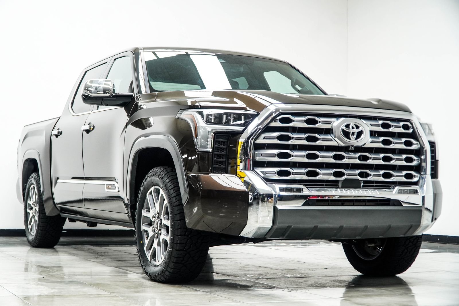 Used 2023 Brown Toyota 1794 image 4