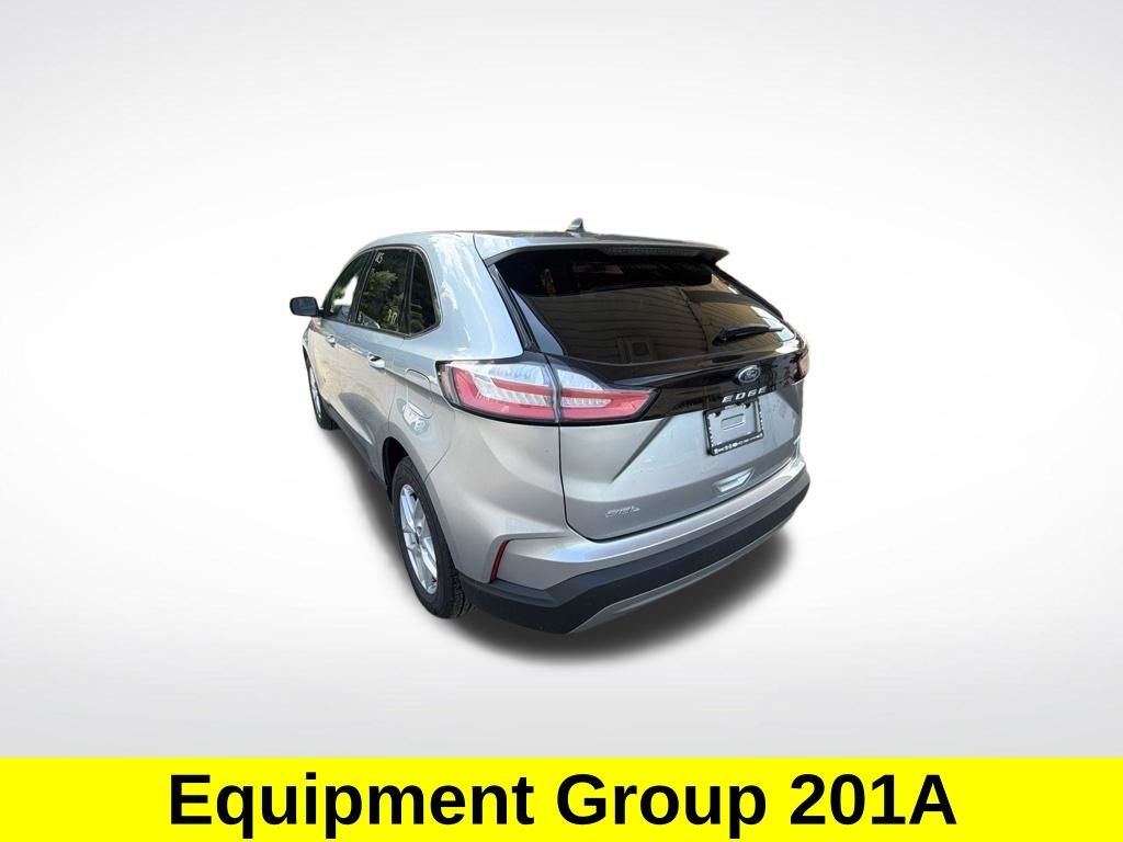 Certified Used 2024 Silver Metallic Ford SEL image 3