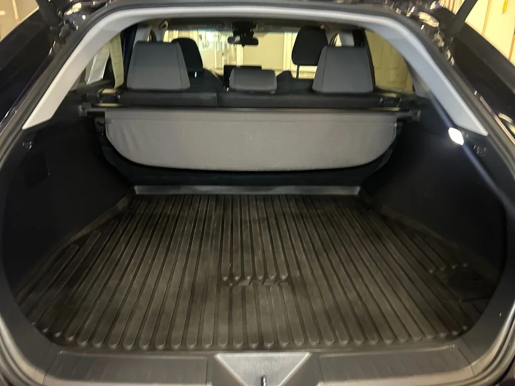 Used 2024 Blueprint Toyota LE image 18