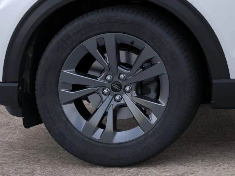 New 2026 Star White Metallic Tri-Coat Ford Active image 40