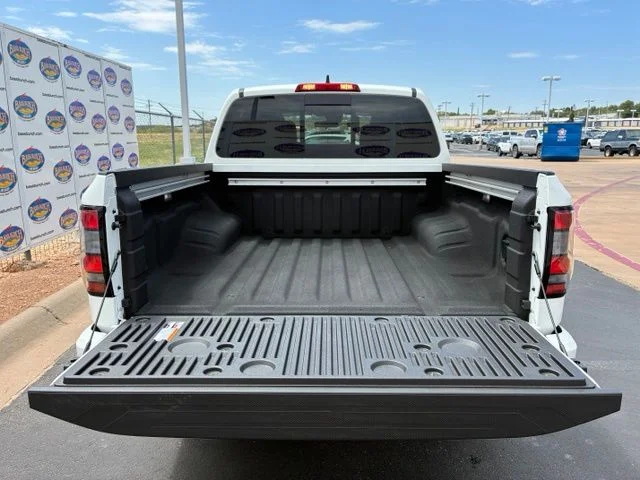 New 2026 Glacier White Nissan Crew Cab SV image 6