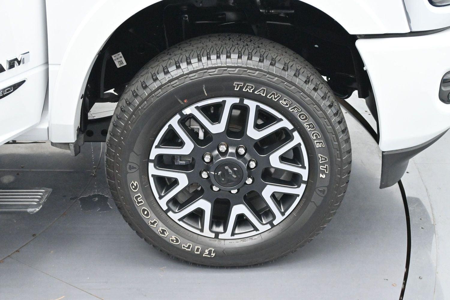 Used 2025 White Ram Limited image 36