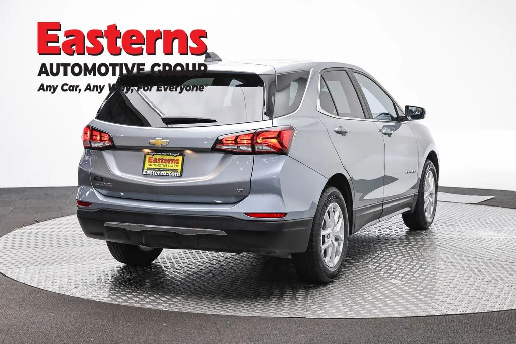 Used 2023 Gray Chevrolet LT image 5