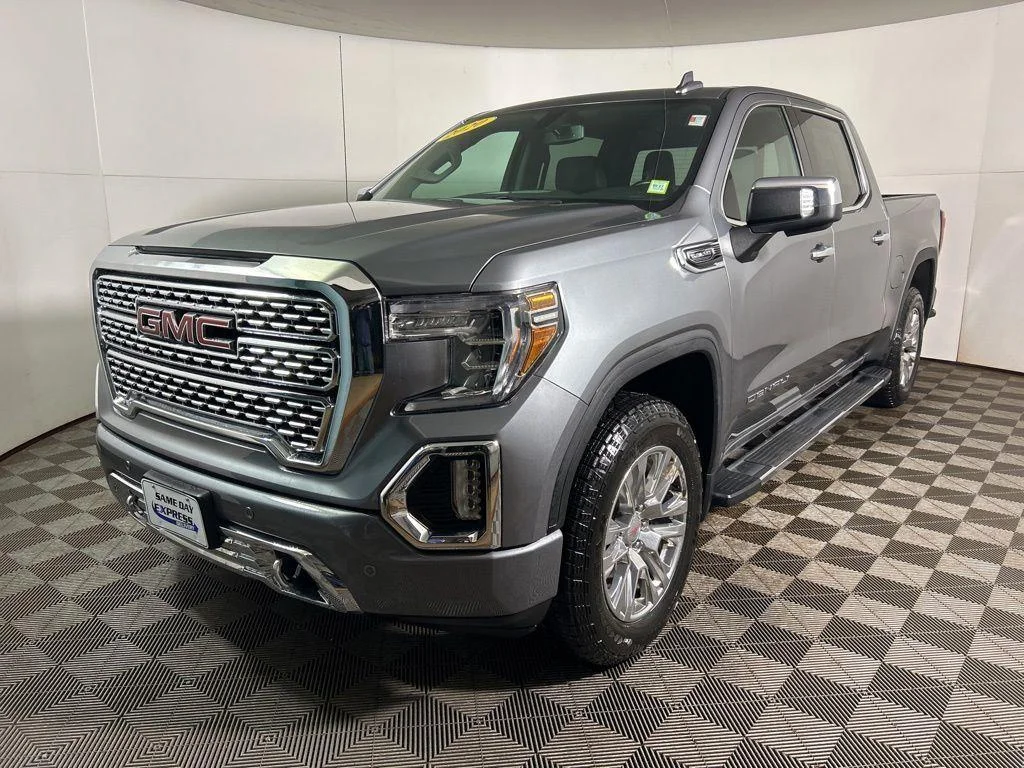 Used 2020 Steel Metallic GMC Denali image 12
