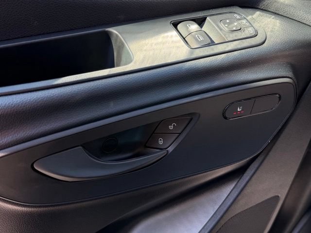 New 2026 Arctic White Mercedes-Benz Cargo 144 WB image 40