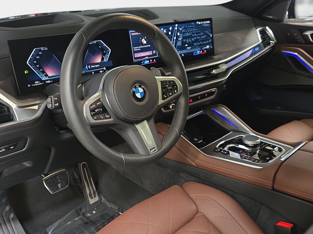 Used 2026 Dravit Grey Metallic BMW xDrive40i image 19
