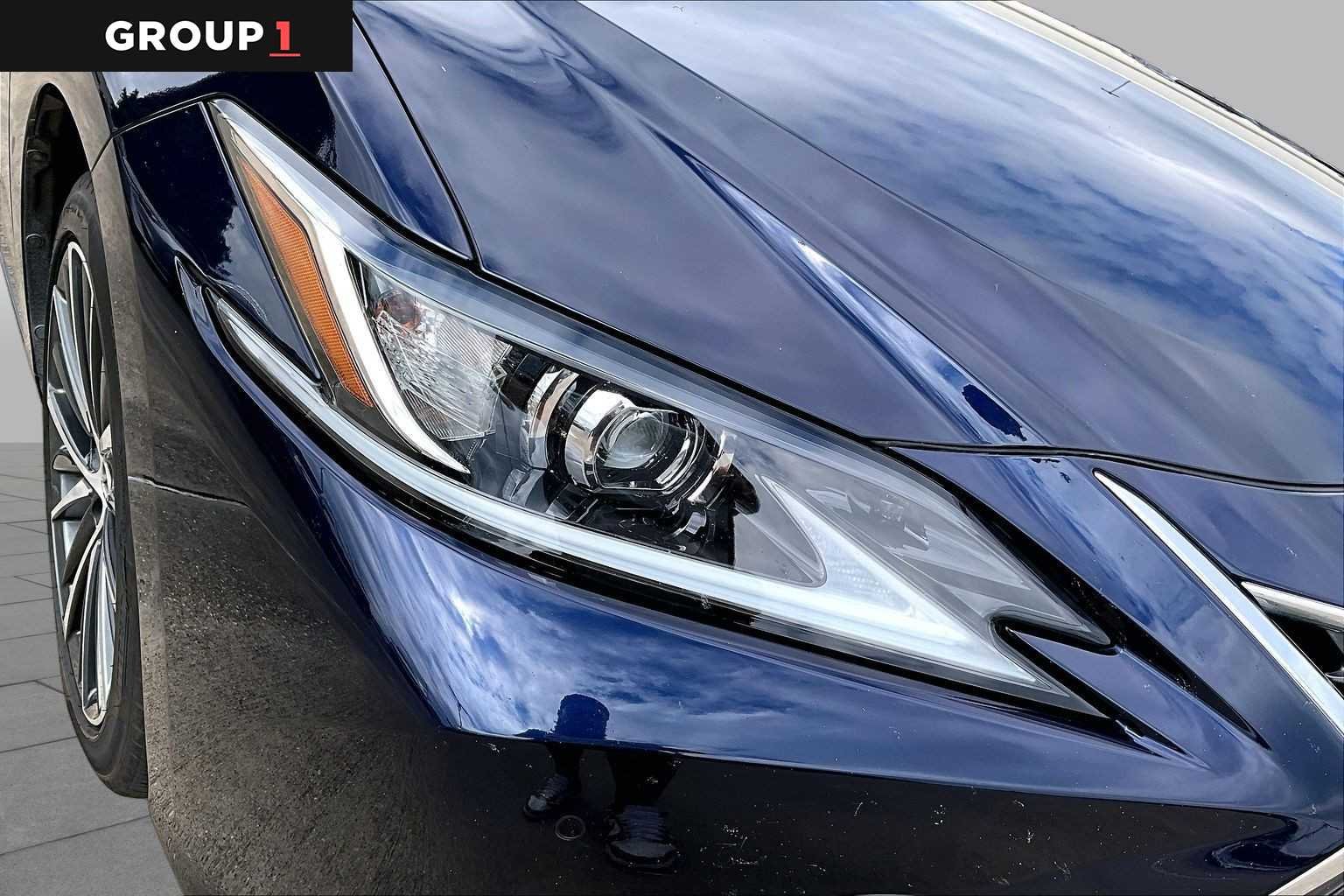 Used 2022 Nightfall Mica Lexus  image 25