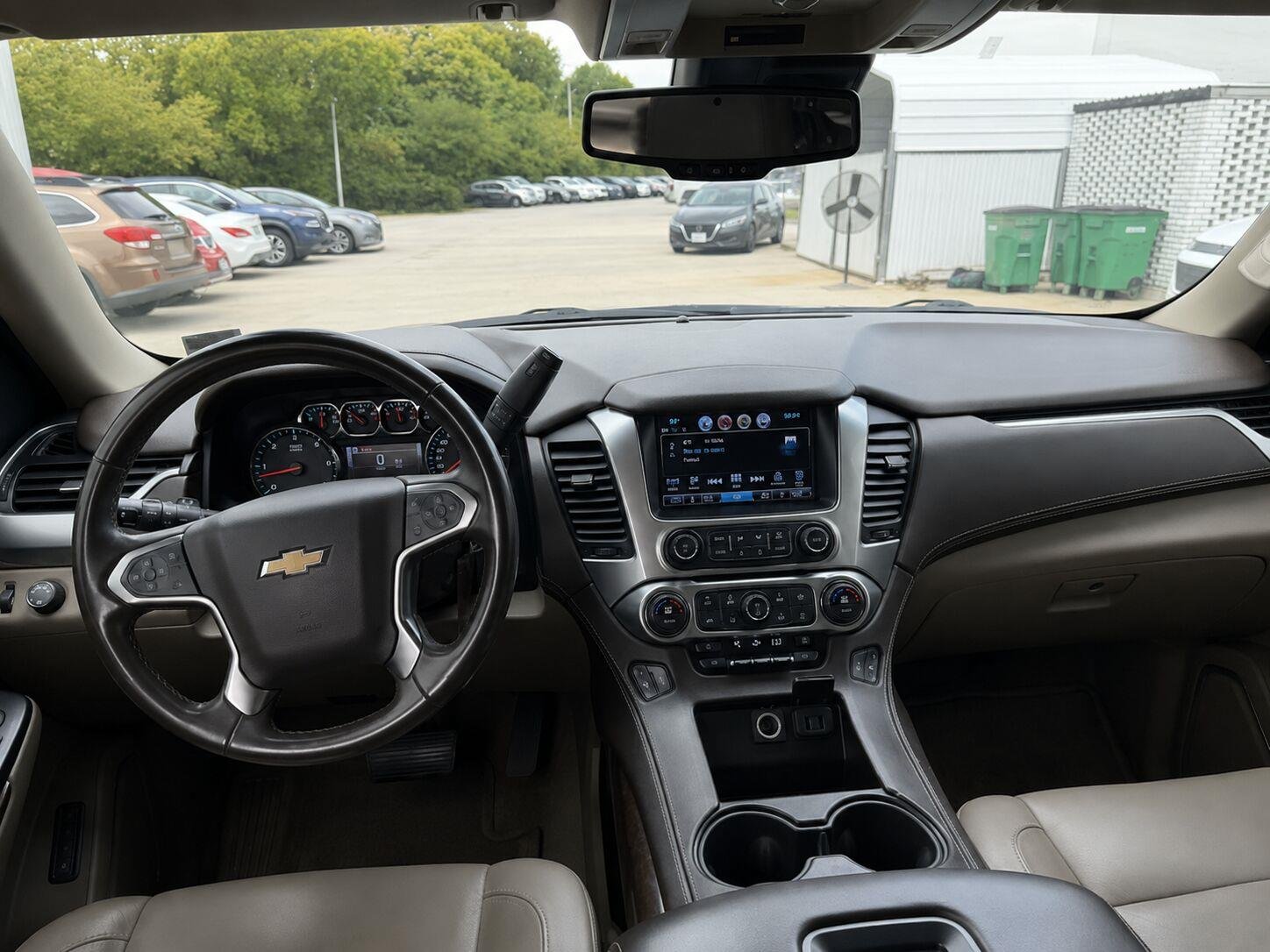 Used 2017  Chevrolet LT image 9